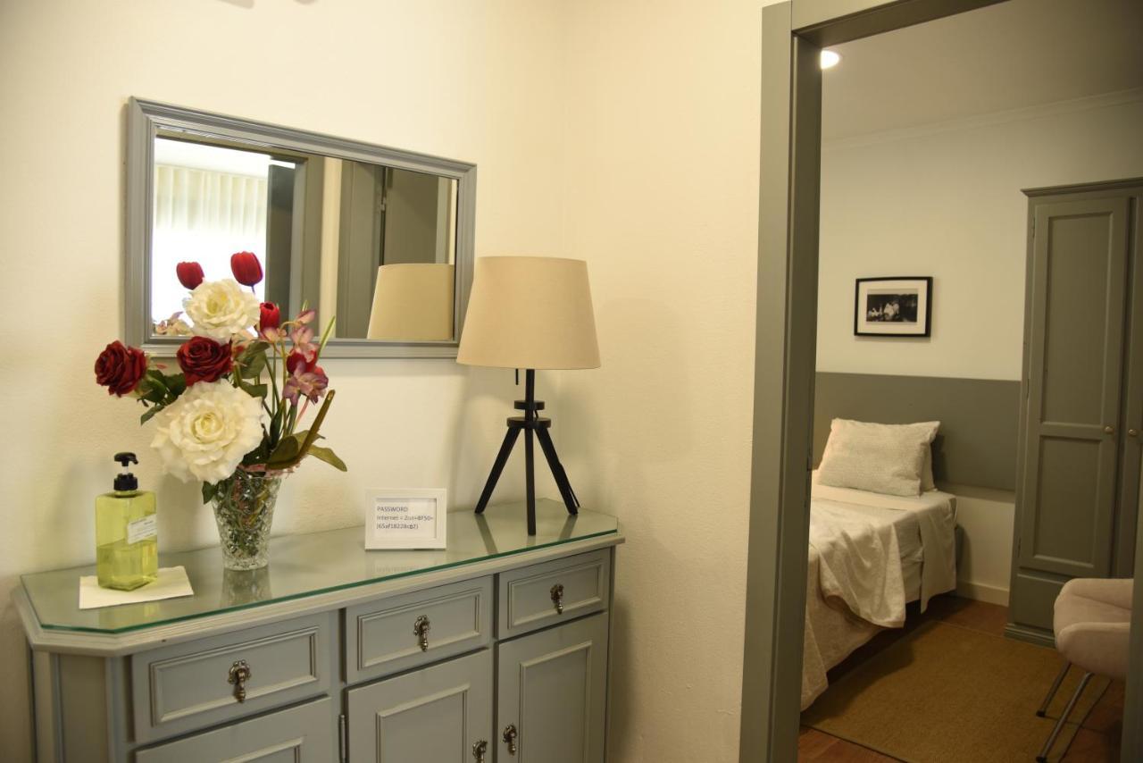 Flor Da Primavera - Residencial E Apartamentos Azambuja Kültér fotó