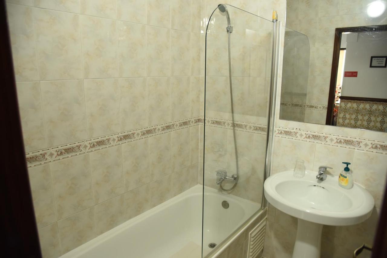 Flor Da Primavera - Residencial E Apartamentos Azambuja Kültér fotó