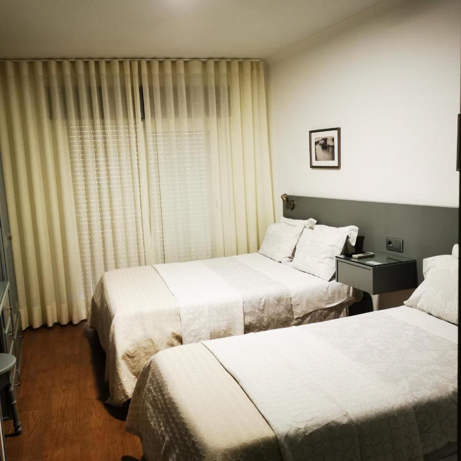Flor Da Primavera - Residencial E Apartamentos Azambuja Kültér fotó